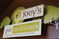 CI_JoeyPetOutfitters_Signage_5