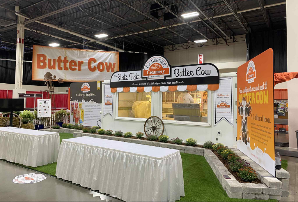 cf burger exhbit, exhiit printer, exhibit printing, print companies for large exhibits, lansing print shop, digital printing in lansing