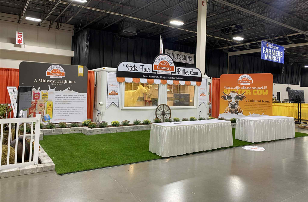 cf burger exhbit, exhiit printer, exhibit printing, print companies for large exhibits, lansing print shop, digital printing in lansing