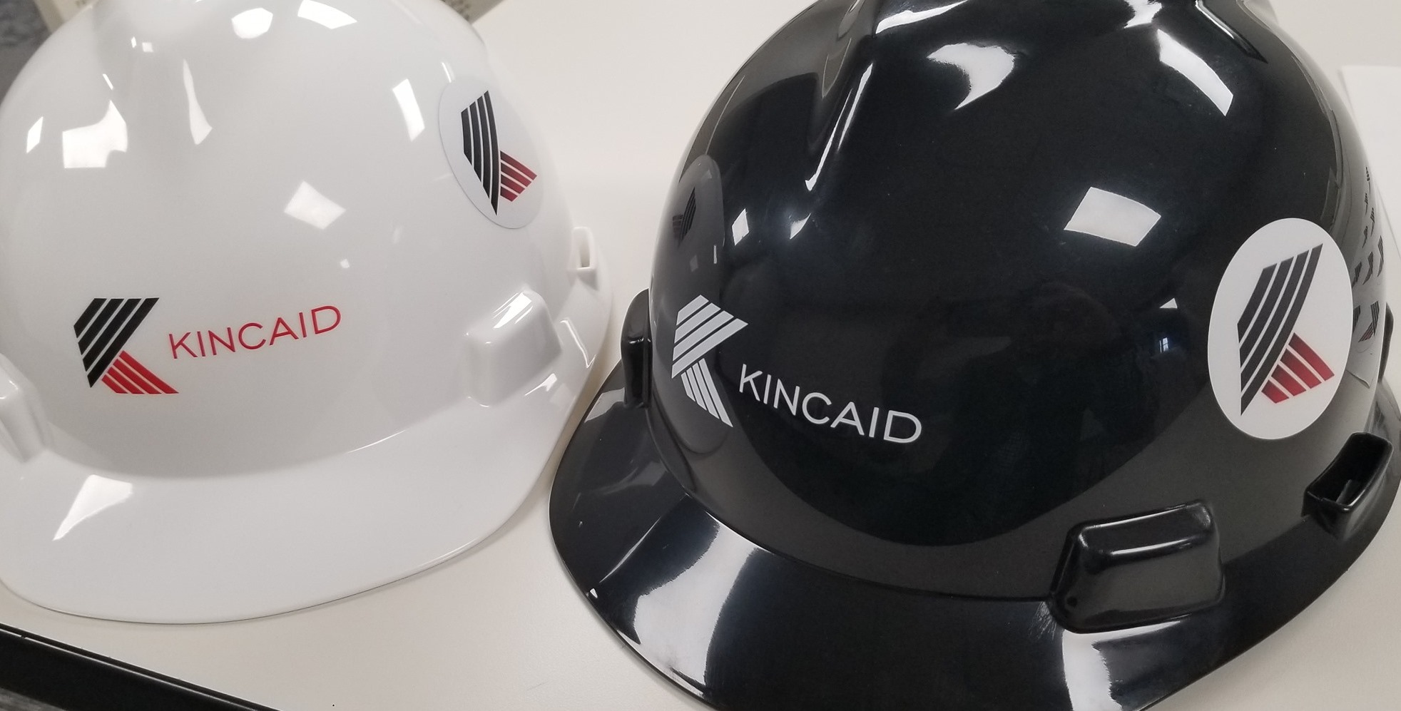 large format printing services, professional graphic installation, wall graphics printing, window and floor graphics, commercial printing solutions, nationwide printing and installation, environmental graphics printing